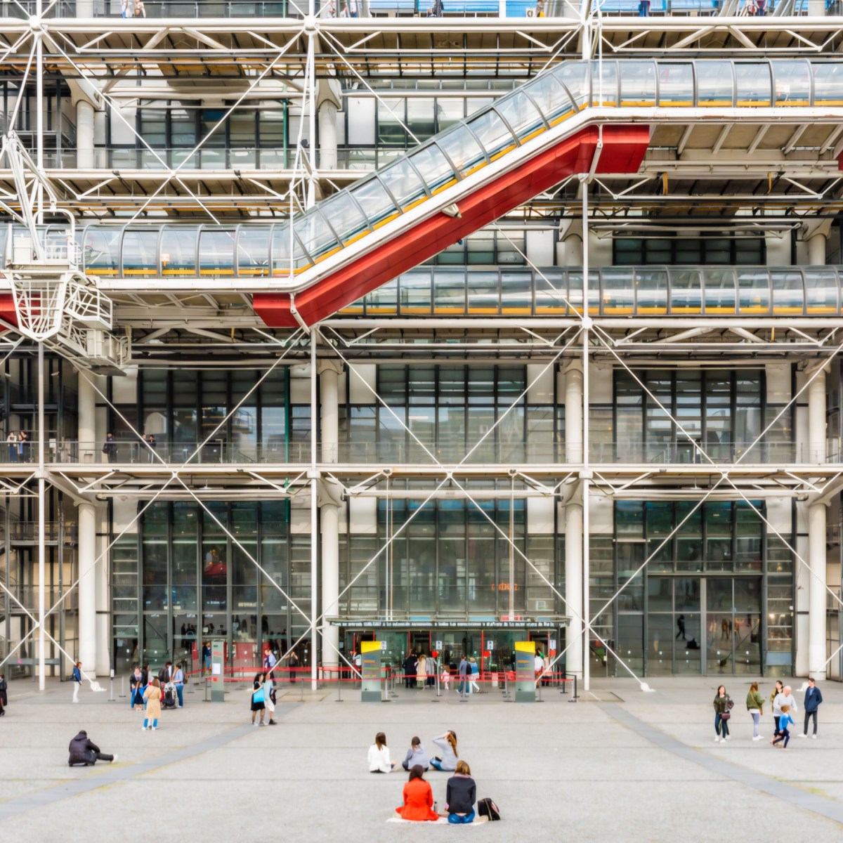 Is Visual Wit&nbsp;Subjective?